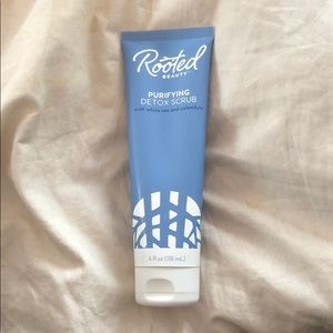 New rooted beauty face scrub